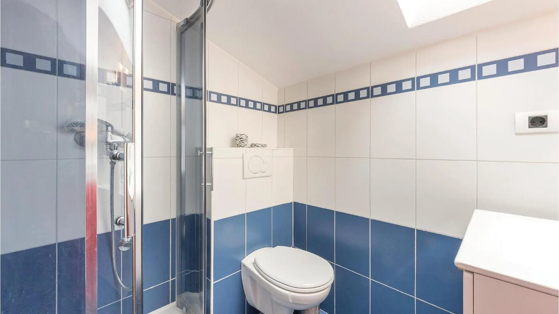 4 Bedroom Stunning Apartment In Pula 0*,  Croatia